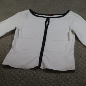 Belldini Size Small White Sweater with Black Edging - LIKE NEW